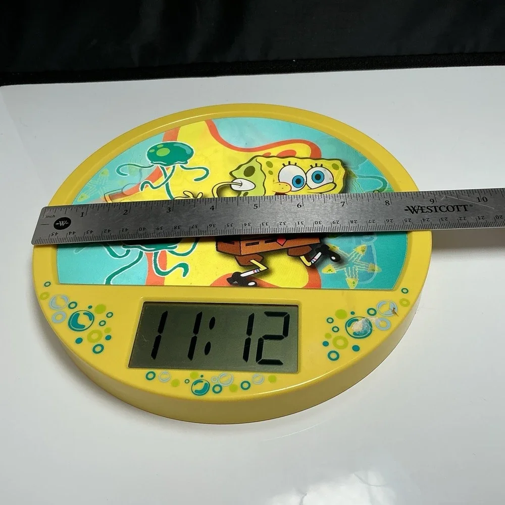 2009 Spongebob SquarePants Nickelodeon Holographic Do The Jelly Wall Clock